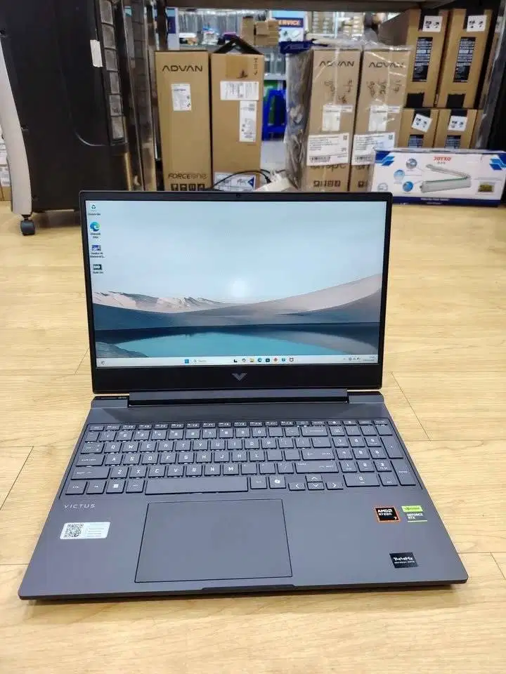 HP Victus15 FB3151AX Ryzen 7 260 16GB 512GB 15.6′′ RTX5050 Win11+OHS24