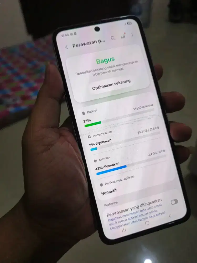 Samsung Zflip 3 8/256 Sein mlusss , cuma kerut aja dkit ,fungsi norml