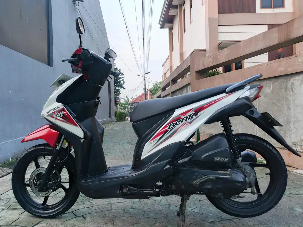 Honda beat fi esp 2016 stater halus mulus terawat