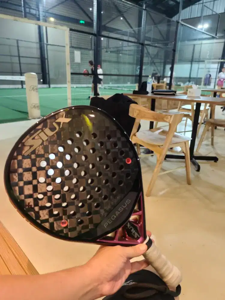 For Sale Padel Siux Pegasus Revolution 2 mulus like new jarang pake