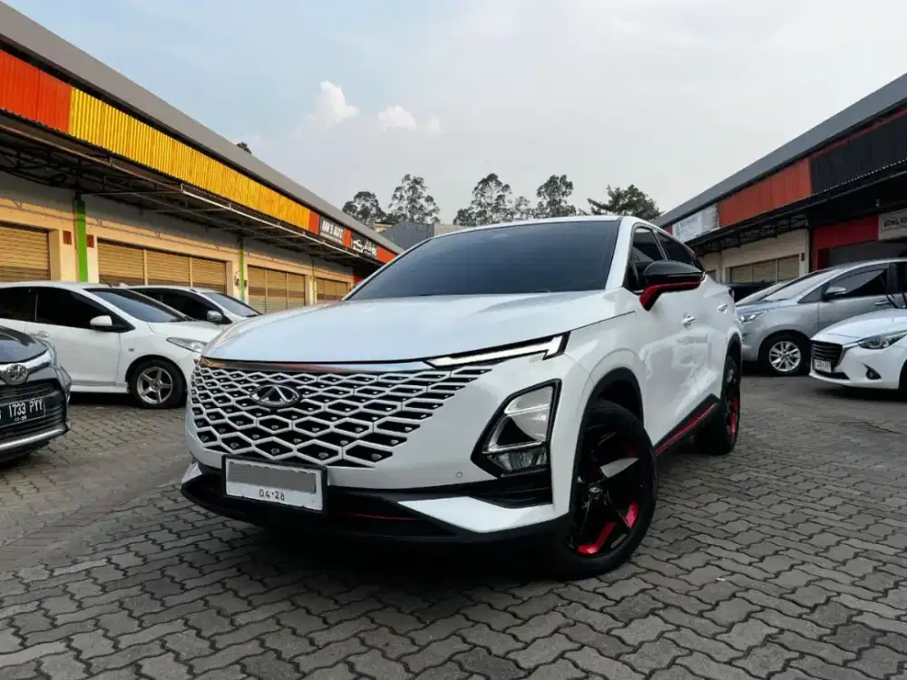 CHERY OMODA 5 RZ 1.5 TURBO AT 2023 DUAL TONE WHITE ON RED SUNROOF