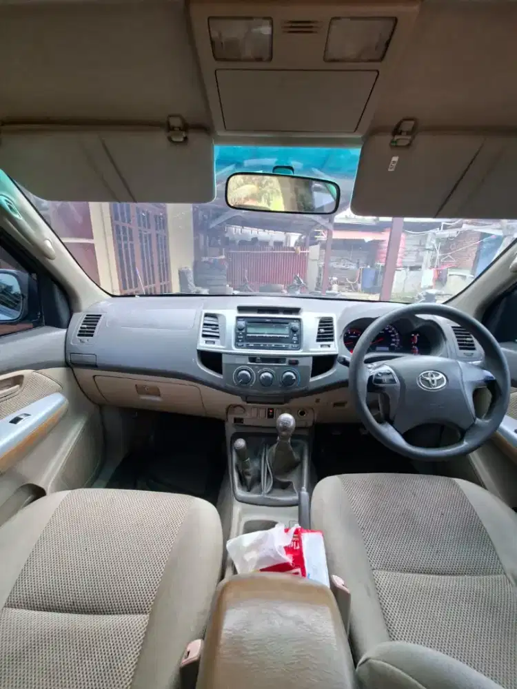2014 TOYOTA HILUX 2,5G DC 4X4 MT