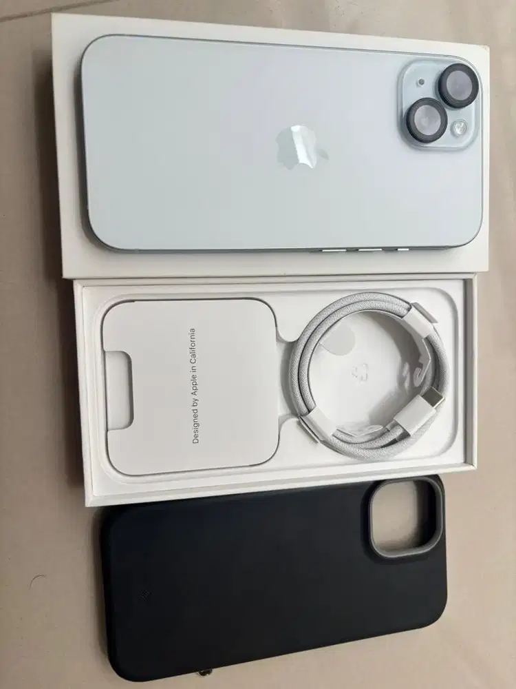 Iphone 15 128GB Blue Ibox Like New