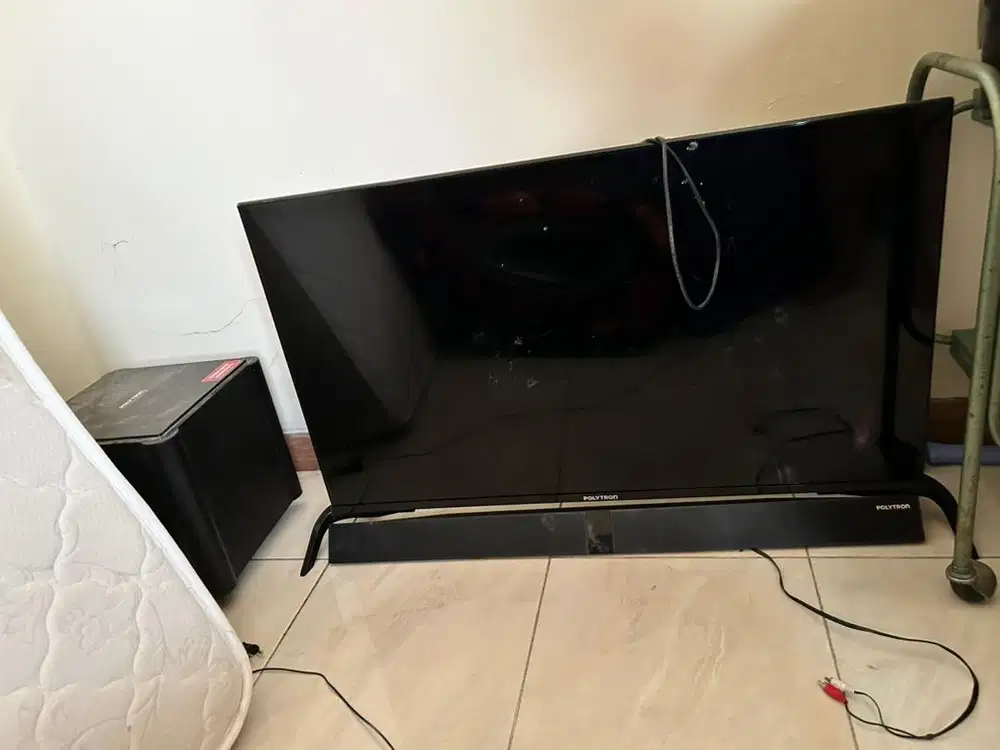 Polytron Android Tv Speaker 43 inch