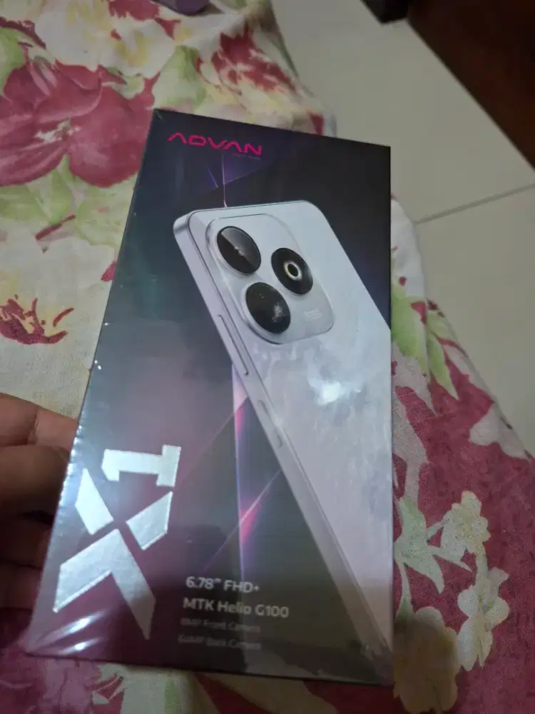 ADVAN X 1 8/128 BNIB