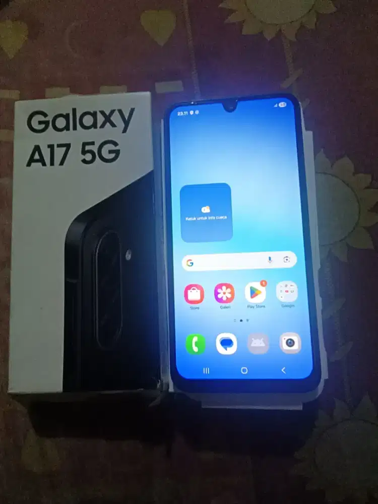 Samsu g A17 5G ram 8/256 fulset mulus