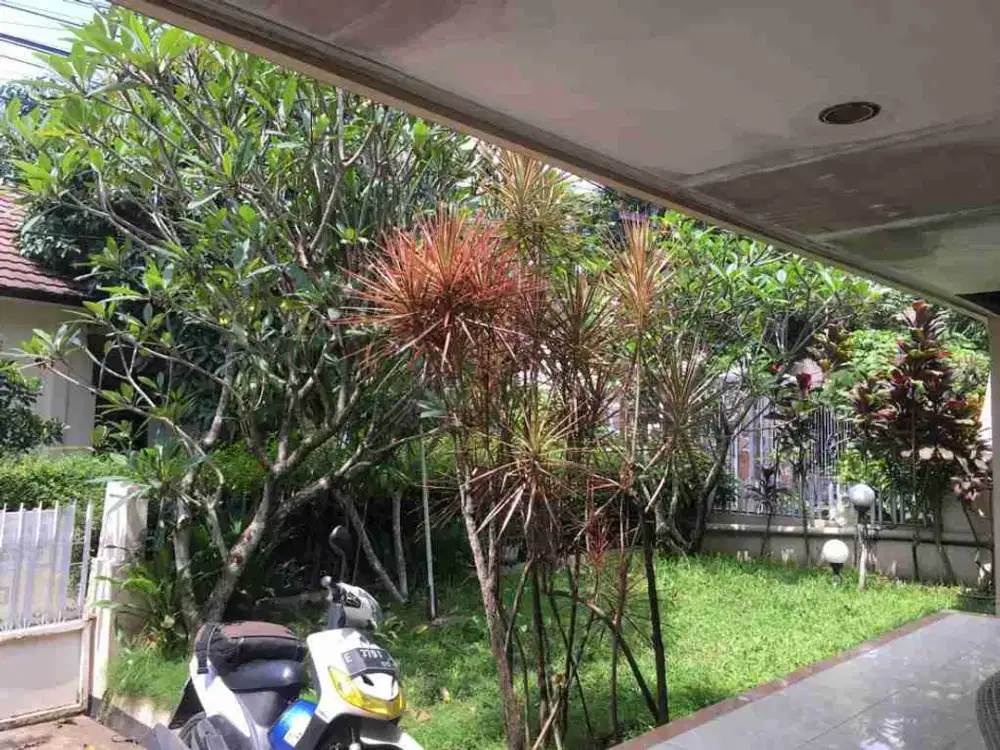 rumah luas 284 di sayap riau martadinata citarum