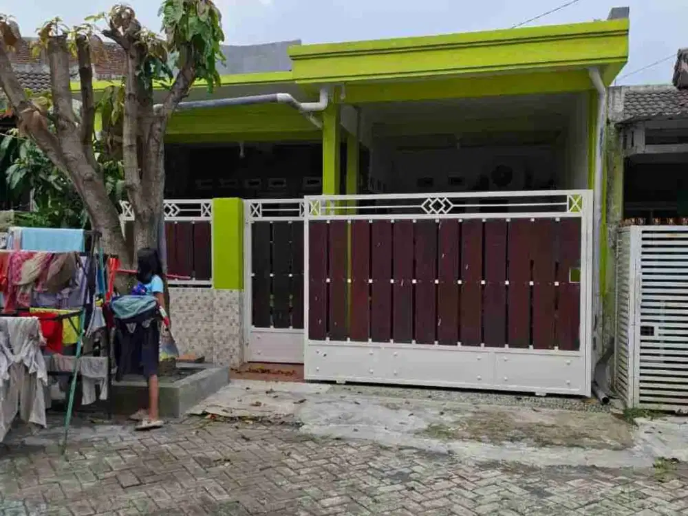DI JUAL RUMAH

JLN  : NYAI GILANG NO C - 37
KEL. : PRANTI 
KEC. : SEDATI 
KAB  : SIDOARJO