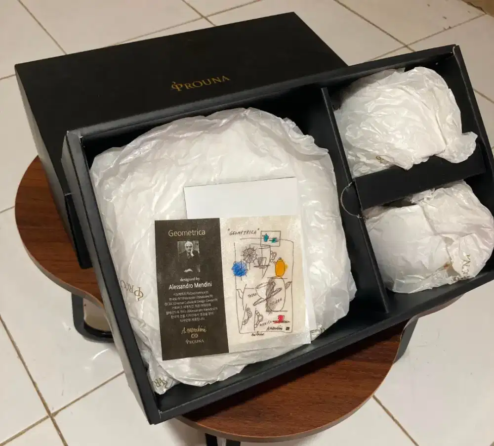 Cangkir Prouna Gift Set Elegan - Cocok untuk Kado Spesial