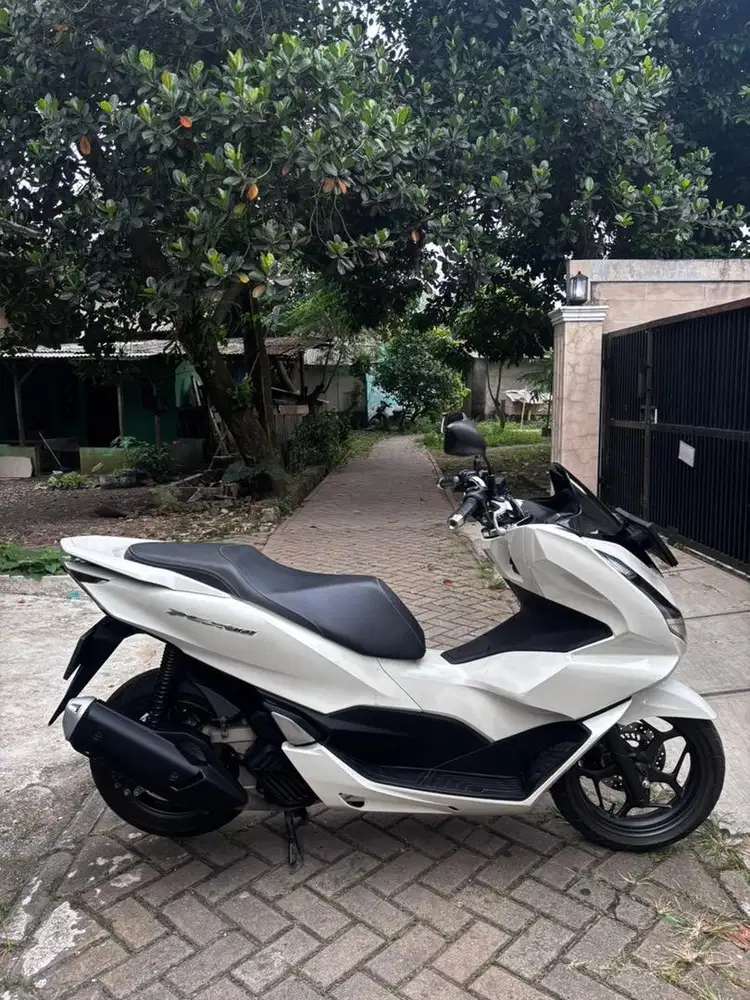 Honda PCX CBS 2023 Km Rendah
