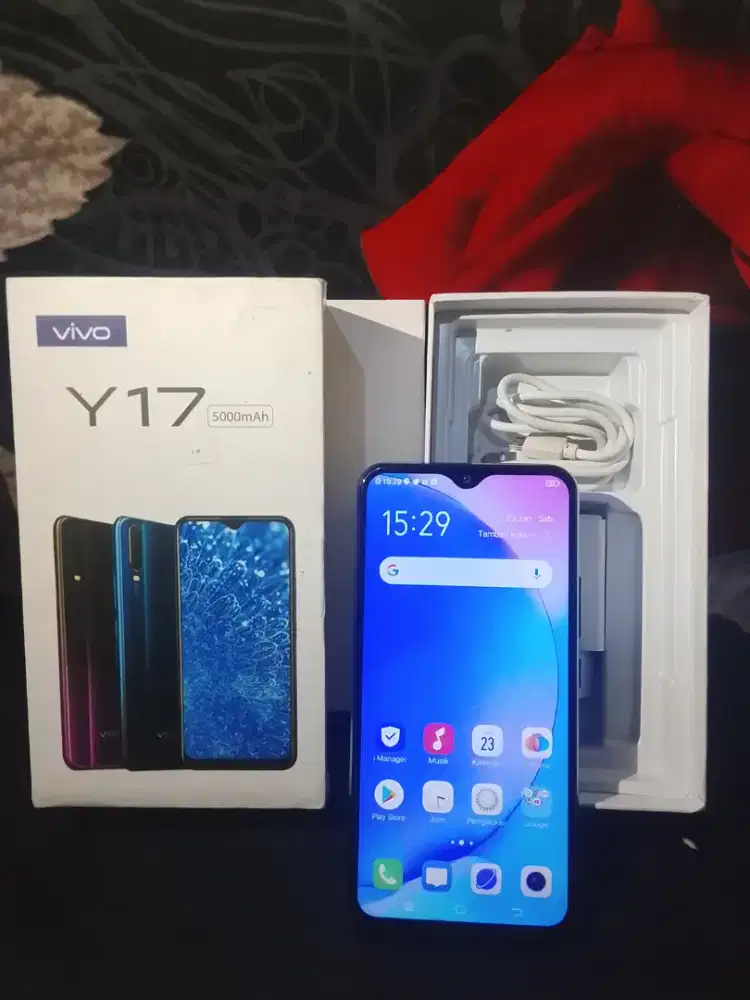 VIVO Y17 RAM 8/256