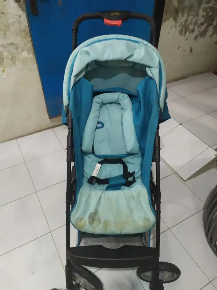stroller merk BABYDOES