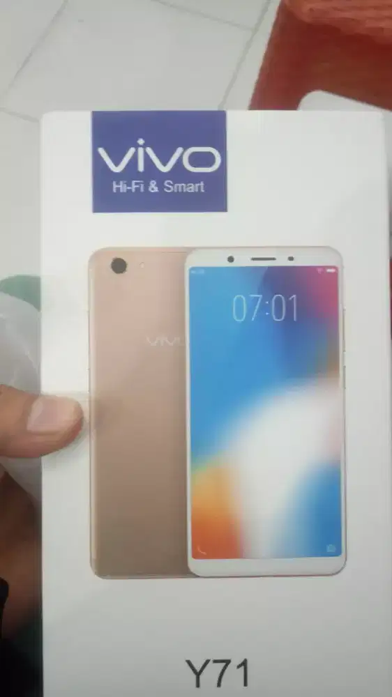 Handphone vivo y71