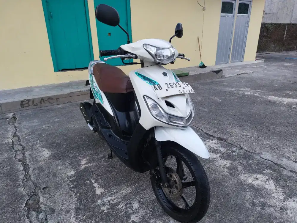Mio Putih  2011 AB kota