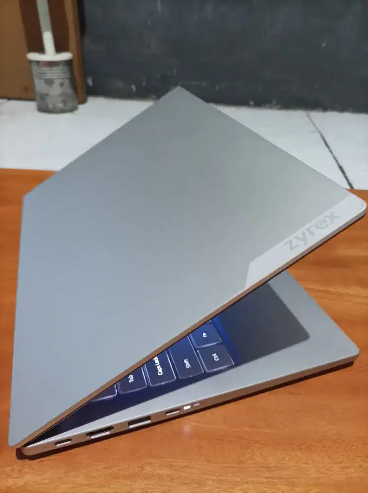 Laptop DDR5 Ryzen 5 6600H Zyrex D Tech Pro v2 jual cepat BU