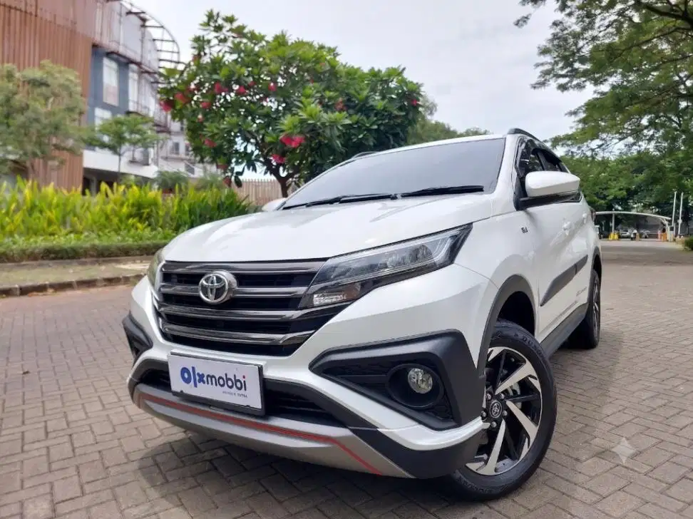 DP Murah Toyota Rush 1.5 TRD Sportivo Bensin-AT 2018 CSZUB