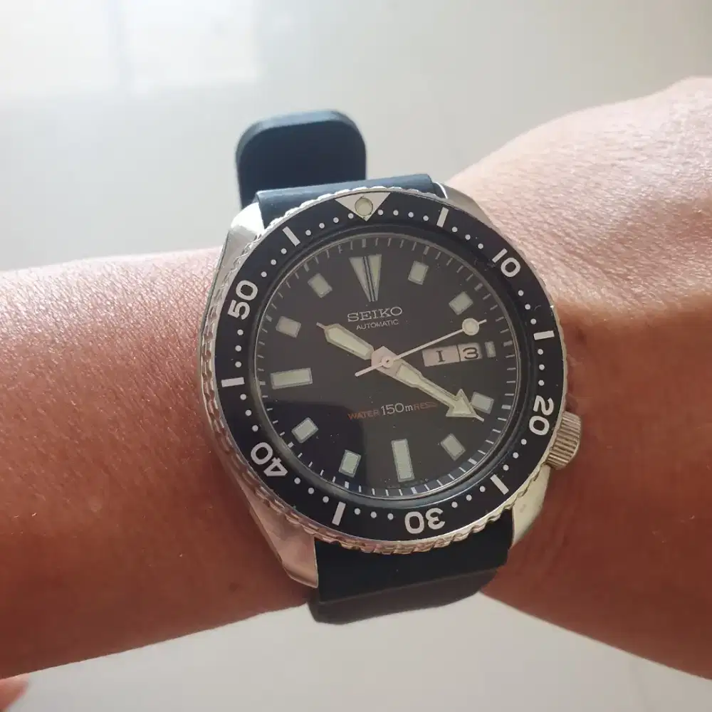 Jam Seiko Diver 150M