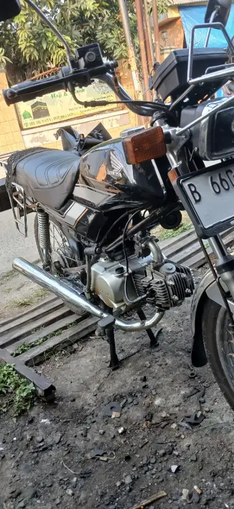 Honda Win 100 Tahun 2002