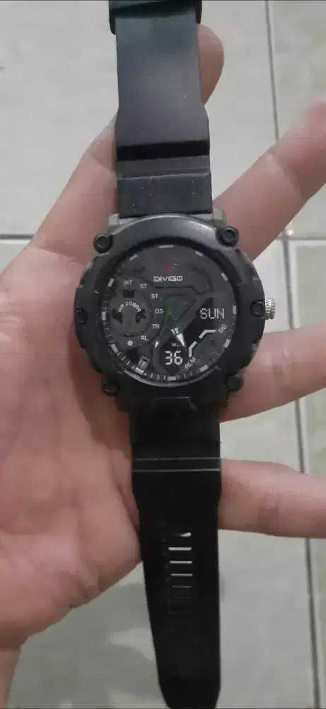 Jam tangan fashion no eiger