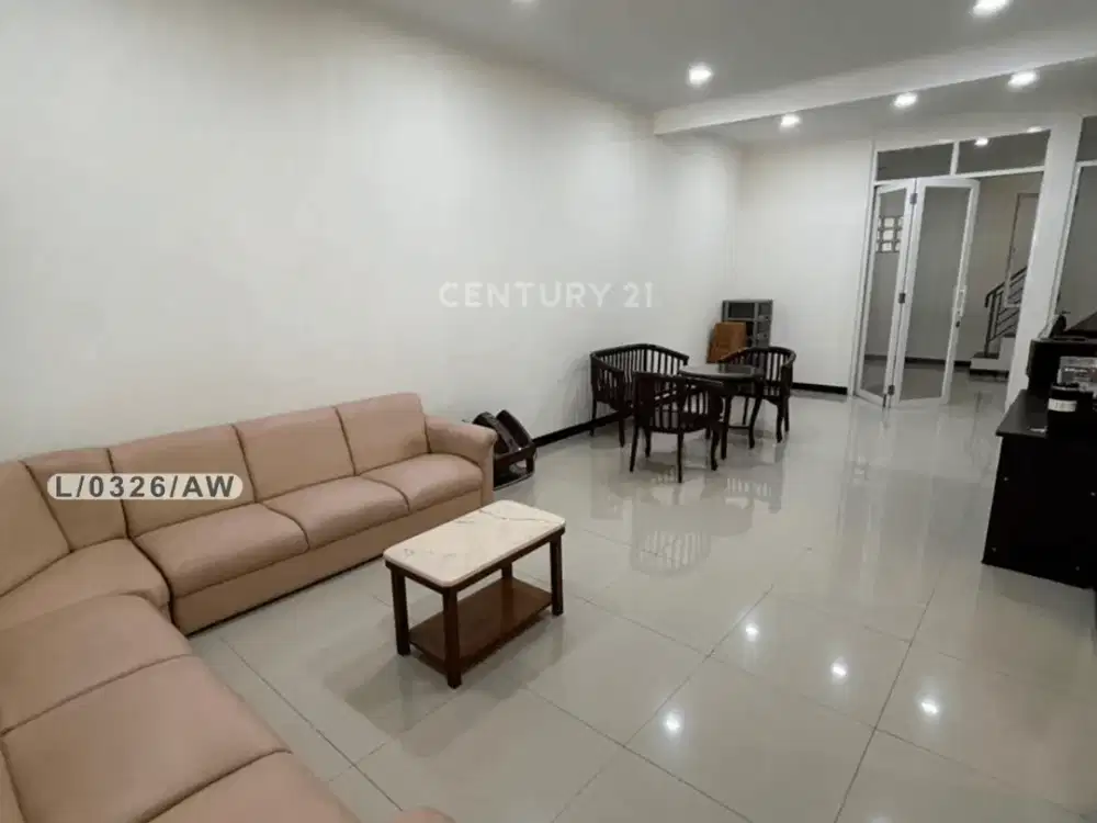 Rumah 2 Lantai Bersih Dan Nyaman Di Taman Kopo Indah 3 Bandung