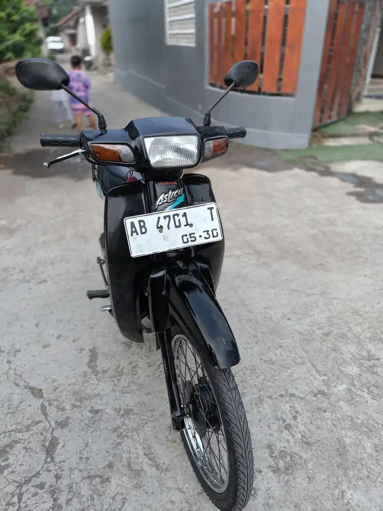 Honda Astrea grand th 95