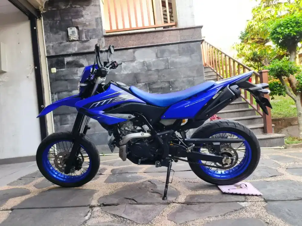 Yamaha WR 155R  Barang simpanan