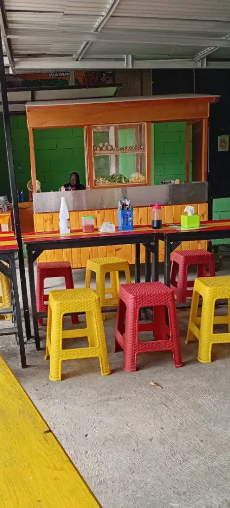 Jual gerobak baso bagus banget . Masih belum lama pakai