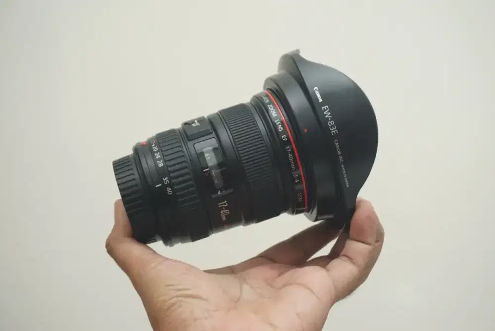 CANON EF 17-40mm F4 L USM MULUS Lensa Wide 17-40 mm F/4