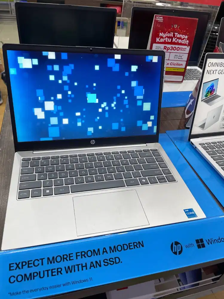 PROMO Laptop HP 14 ep0260TU / ep0261TU Core i3 1315U 8/512 win 11 OHS