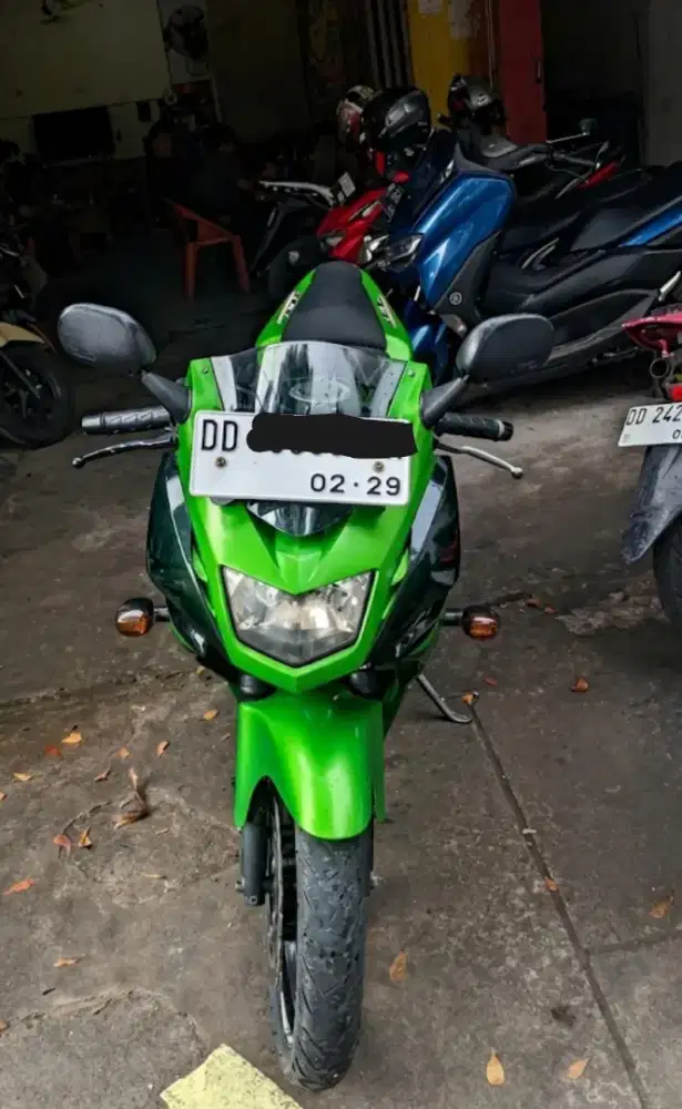 Jual Kawasaki Ninja 150 RR Tahun 2014