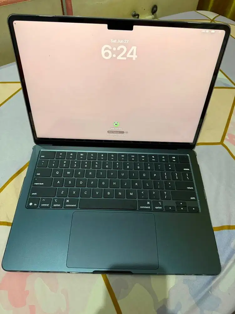 Macbook Air 13-inch M4 2025 16 GB/512GB