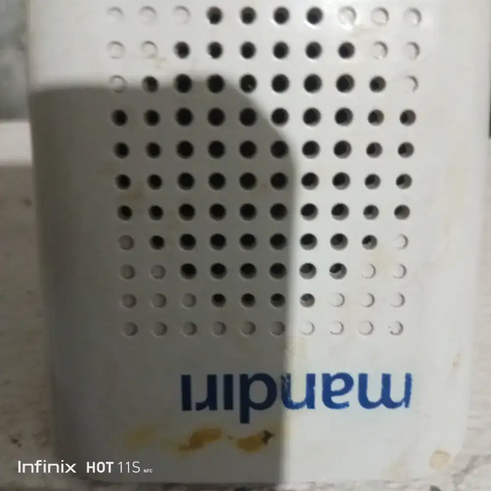 Speaker bluetooth merek mandiri