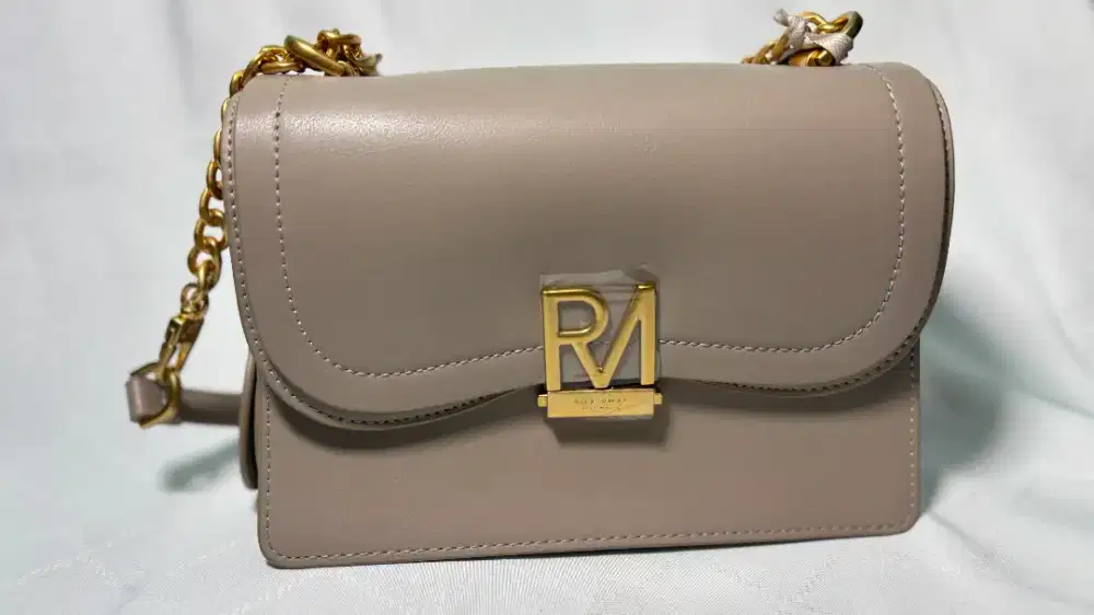 ROBINMAY Shoulder Bag – Nude Beige