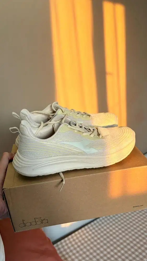 Sepatu Diadora Uk 39