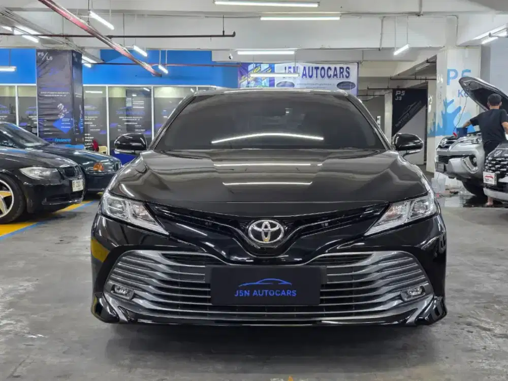 Toyota CAMRY G AT 2021 HITAM!