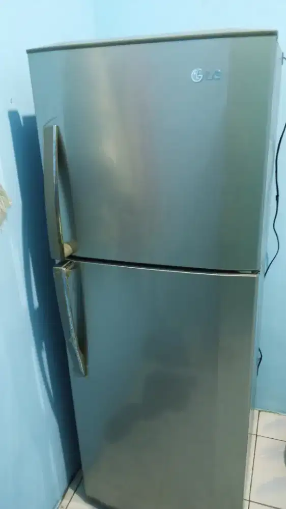 Jual kulkas merek LG