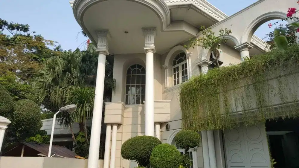 Rumah Mewah Murah Bagus Strategis Jakpus