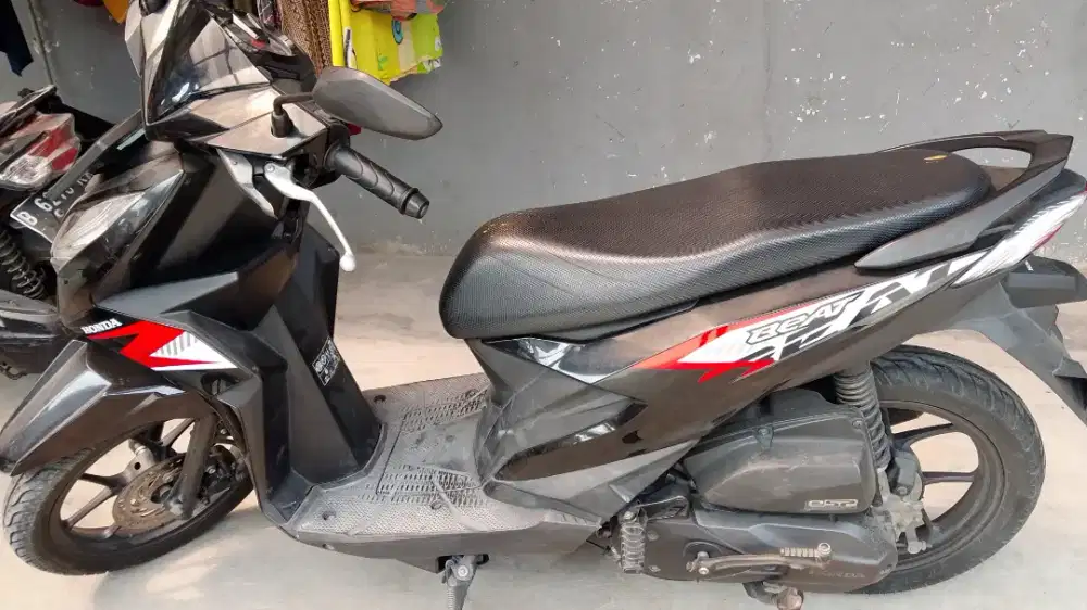 Di jual. Motor honda beat tahun 2023