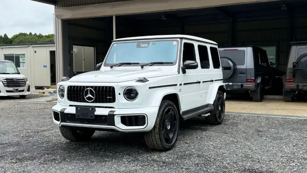 Mercedes-Benz G63  AMG V8 2026