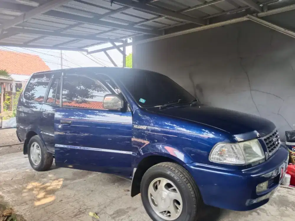Kijang LGX 1.8 MT Bensin 2001