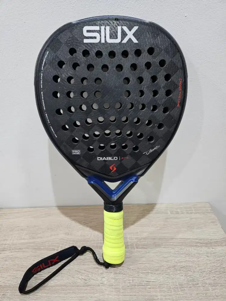 Jual Raket Padel SIUX DIABLO PRO SERIES 2026