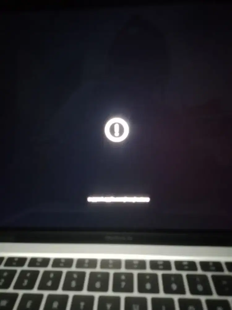 jual apa adanya...macbook m1 2020