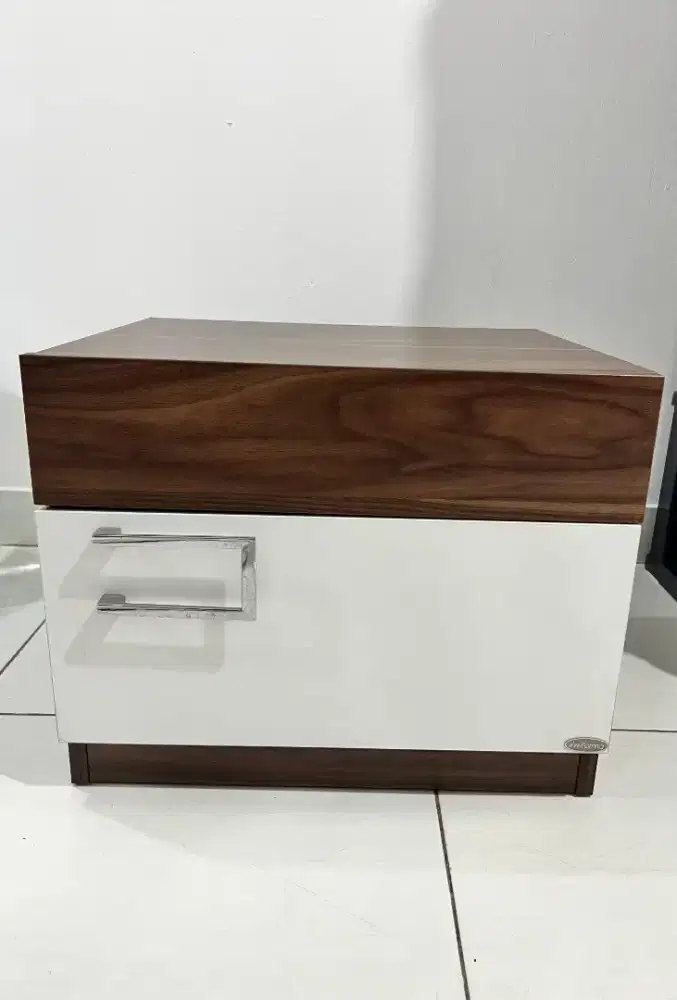 Small Side Table / NightStand white & oak