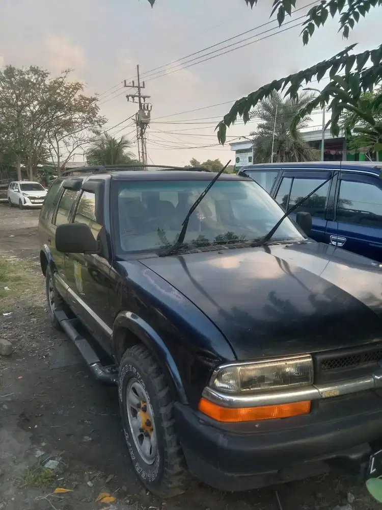 Opel Blazer 2001 Bensin