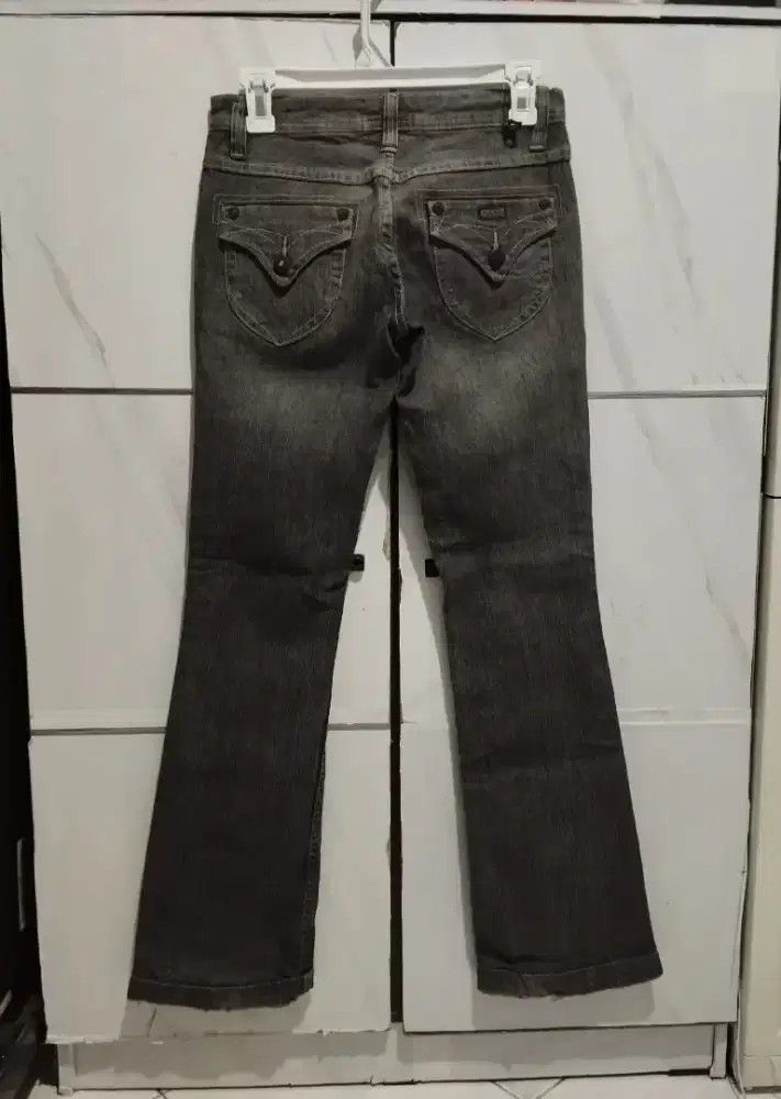 Celana jeans cewek size 29