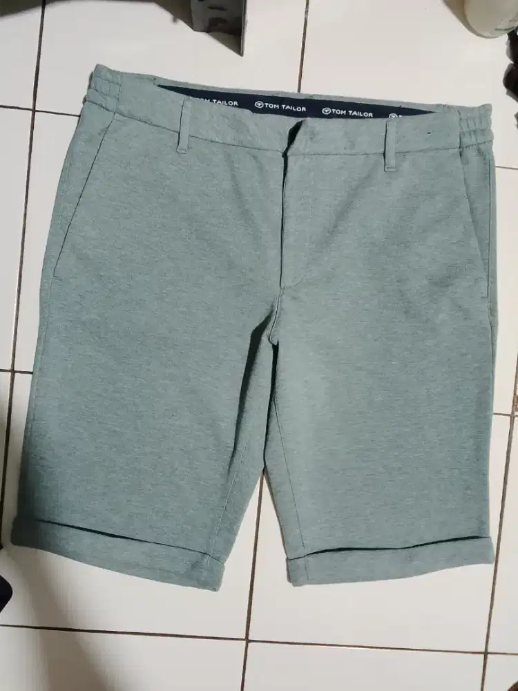 Tom tailor size 36, kondisi baru, jual 100k