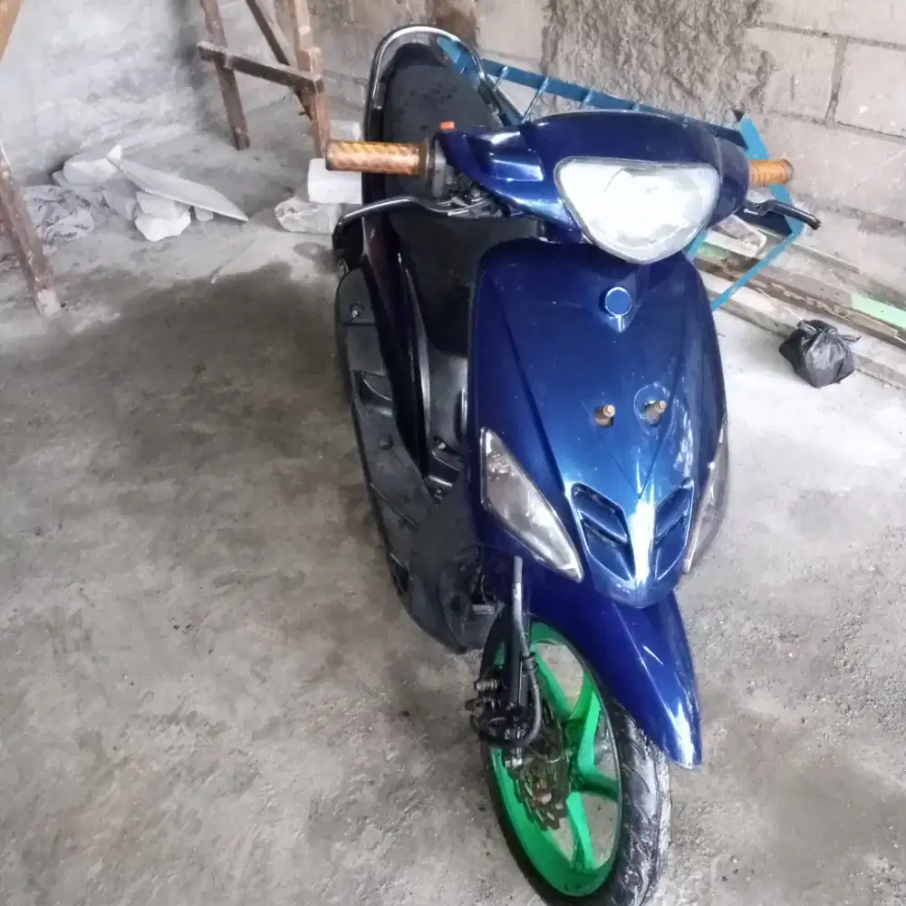 Mio sporty 2004