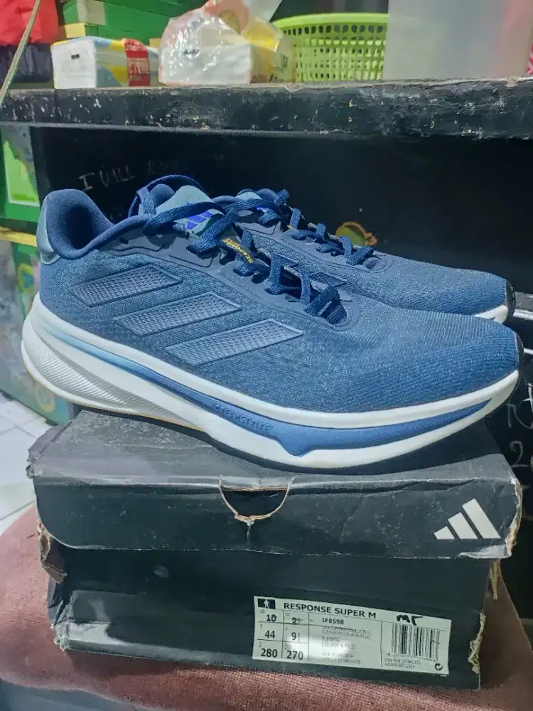 Sepatu Adidas Response Super M