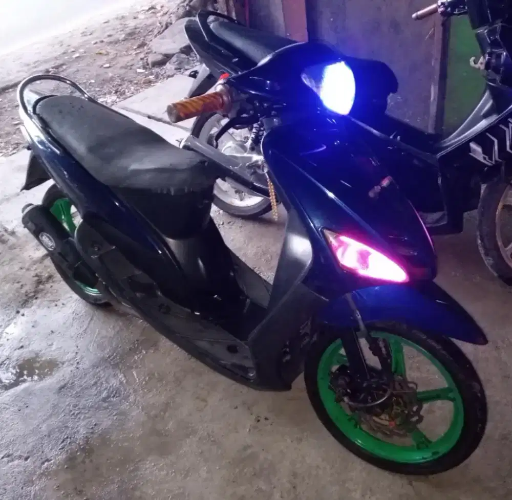 Mio sporty 2004