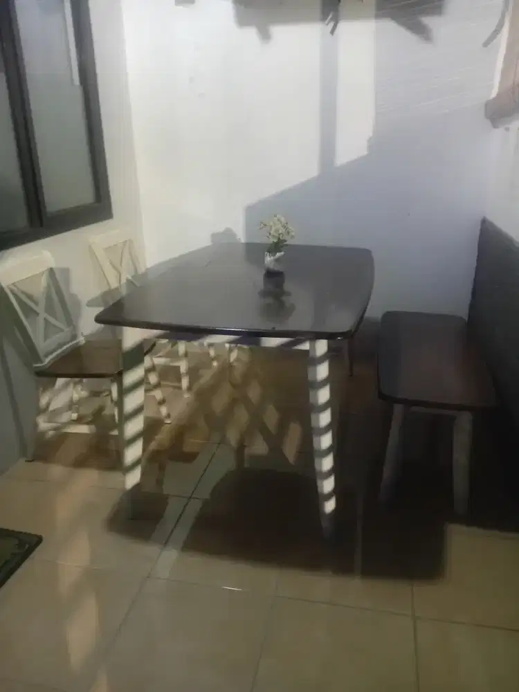 Dual meja makan ikea